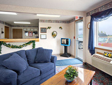 Super 8 By Wyndham Beloit Hotel Interior photo